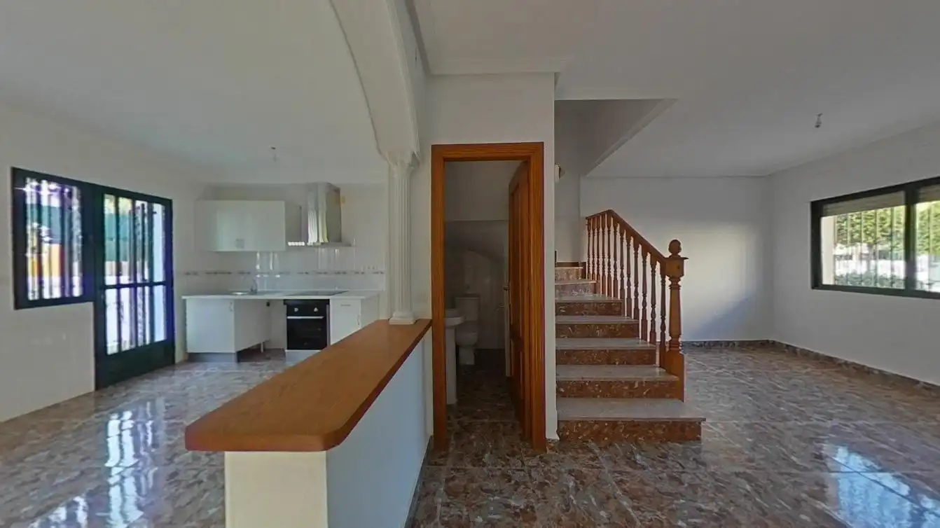 Semi-detached house with pool for sale in C/ Mayor, imagen 2
