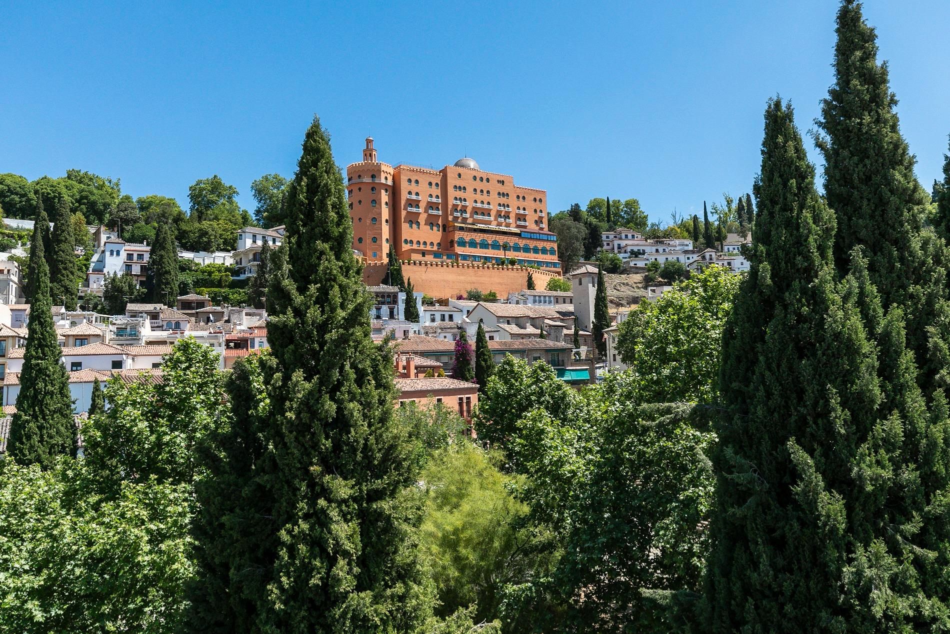 Exterior view of Flat for sale in  Granada Capital  with Air Conditioner, Heating and Terrace