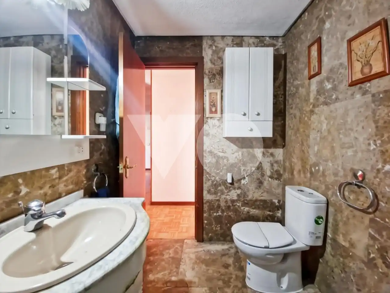 Baño de Planta baja en venta en Madrid con Aire acondicionado, Calefacción y Parquet