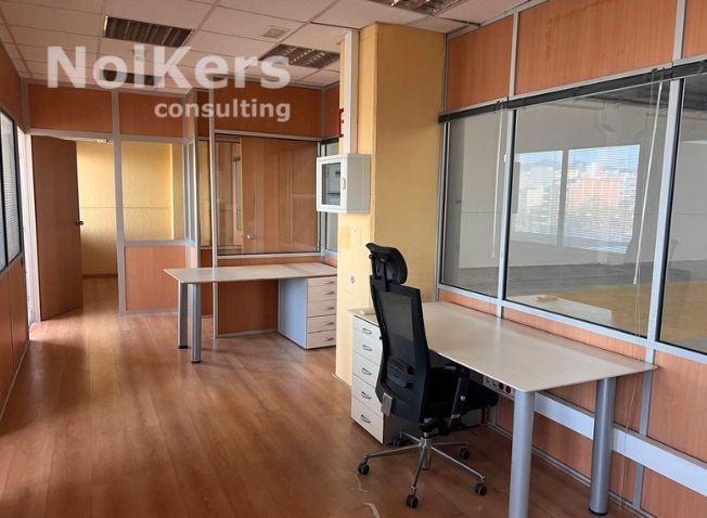 Nave industrial de alquiler en Badalona con Calefacción