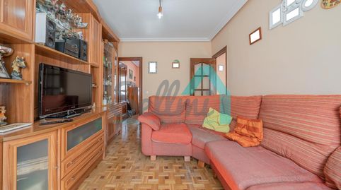 Foto 5 de Piso de alquiler en San Xuan Bautista de la Salle, San Pedro - Siana, Mieres (Asturias)
