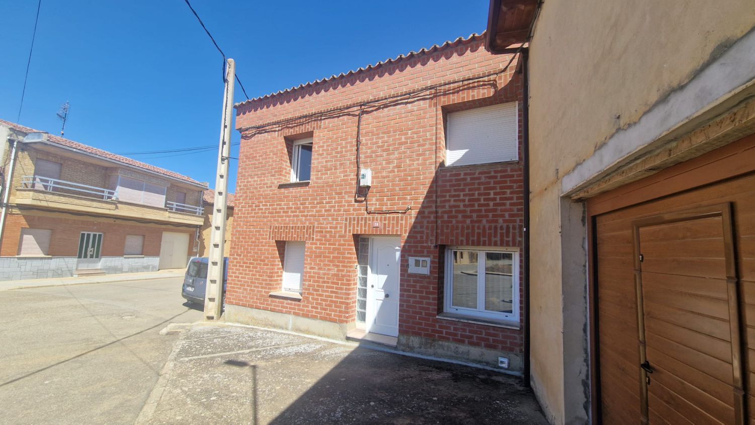 Vista exterior de Casa o xalet en venda en Santa Cristina de Valmadrigal amb Calefacció, Terrassa i Traster