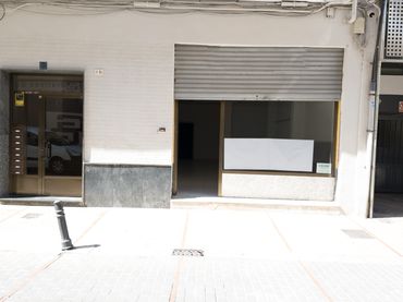 Gewerbefläche zum Verkauf in Gandia - CL CAVANILLES 18