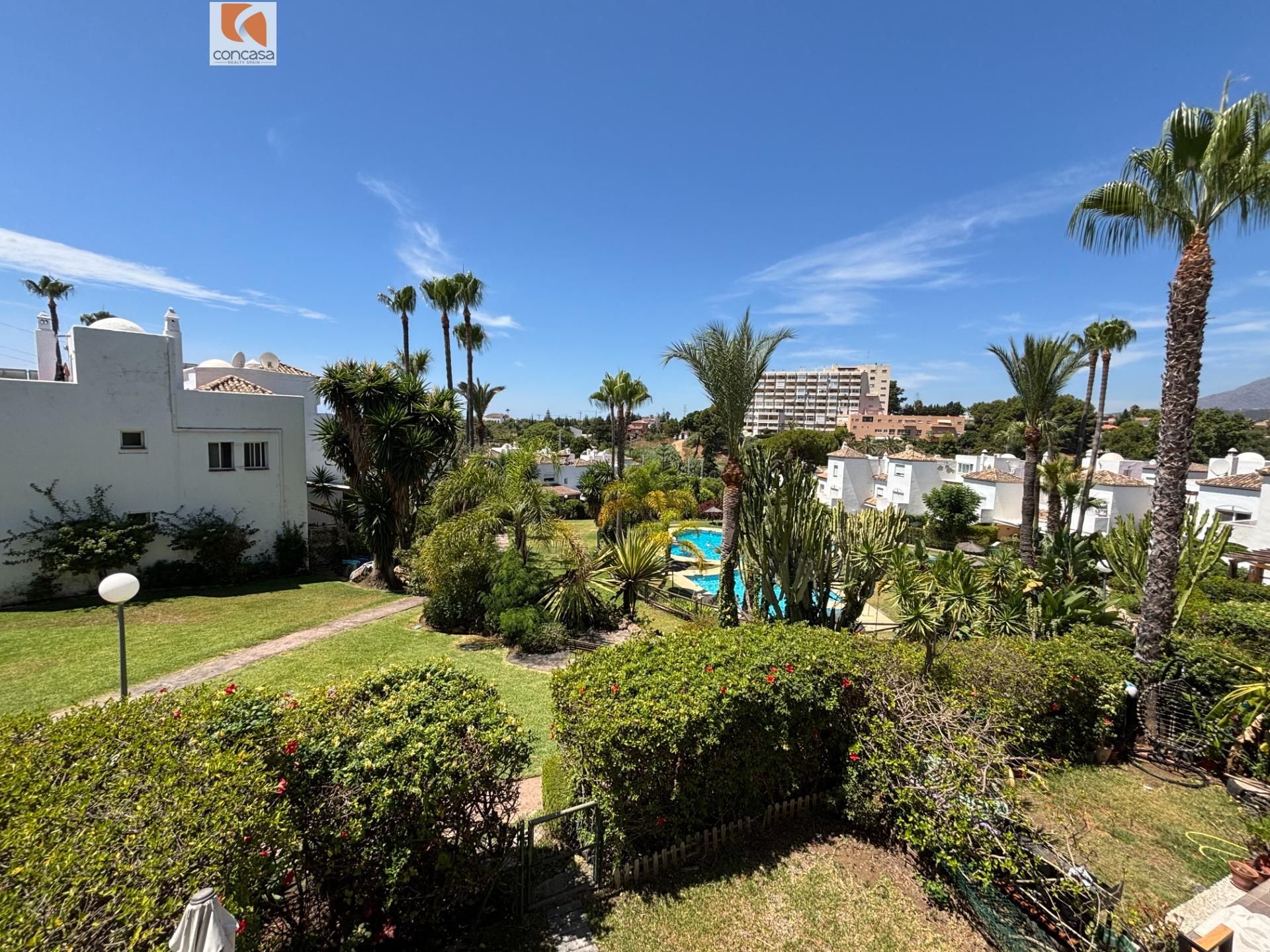 Jardín de Casa adosada en venta en Estepona con Aire acondicionado, Calefacción y Jardín privado