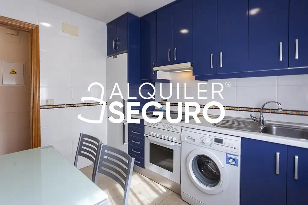 Cocina de Piso de alquiler en Colmenar Viejo con Aire acondicionado, Calefacción y Amueblado