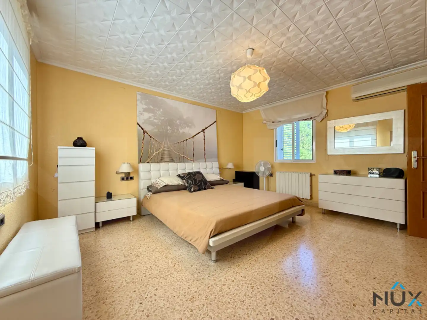 Dormitori de Casa o xalet en venda en Riba-roja de Túria amb Aire condicionat, Calefacció i Jardí privat