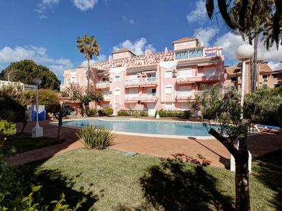 Vista exterior de Apartament en venda en Dénia amb Aire condicionat, Terrassa i Piscina