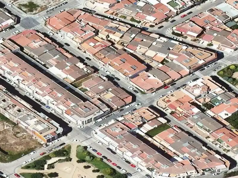 Semi-detached house for sale in calle Conflent, imagen 3