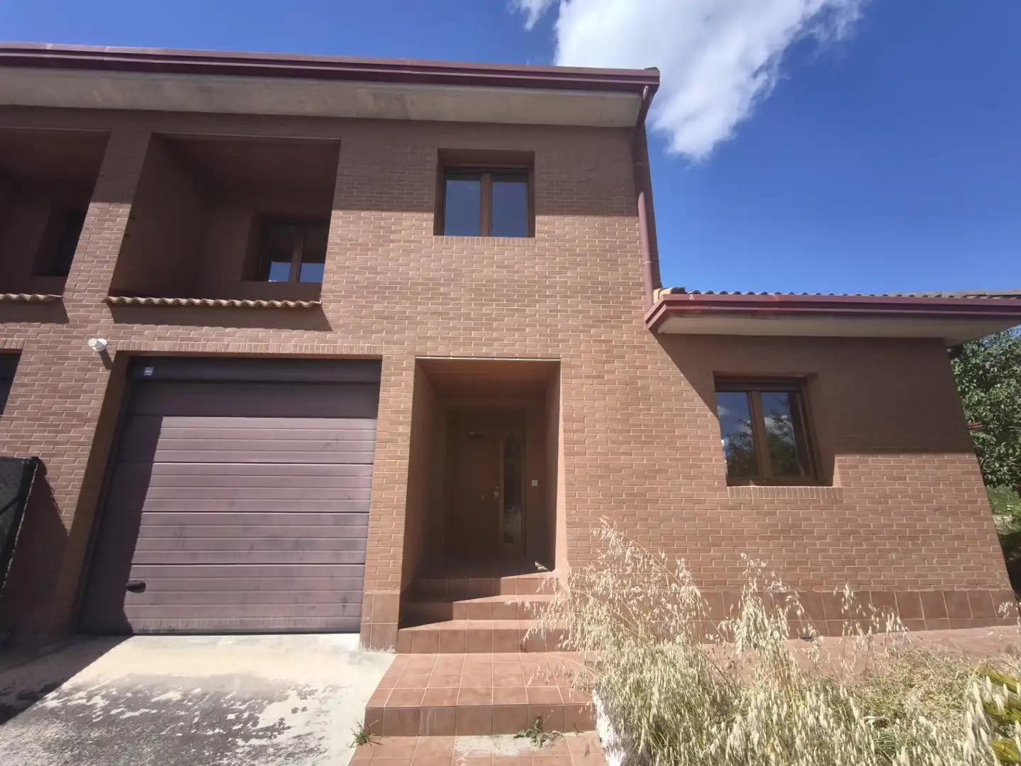 Exterior view of Detached homes for sale in Orkoien  with Private garden