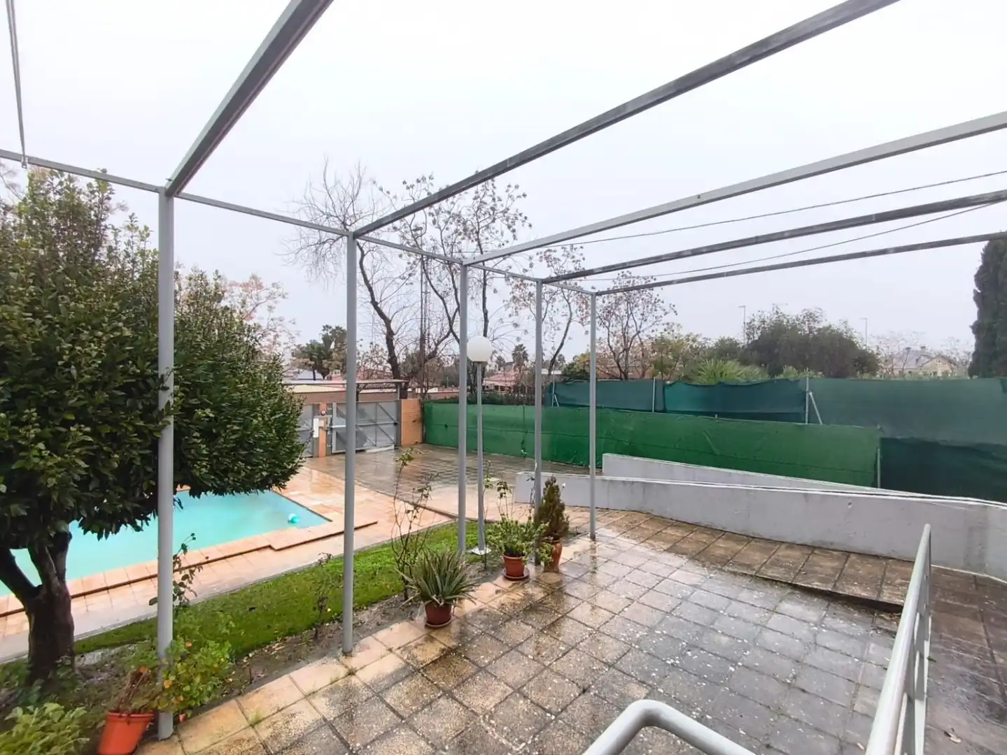 Piscina de Casa o xalet en venda en Badajoz amb Aire condicionat, Calefacció i Terrassa