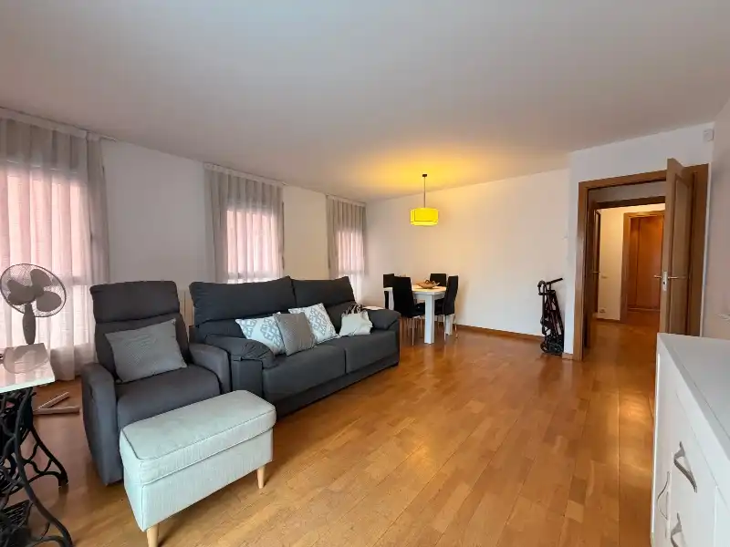Appartement avec ascenseur à vendre à Plaça de Can Màrio, imagen 3