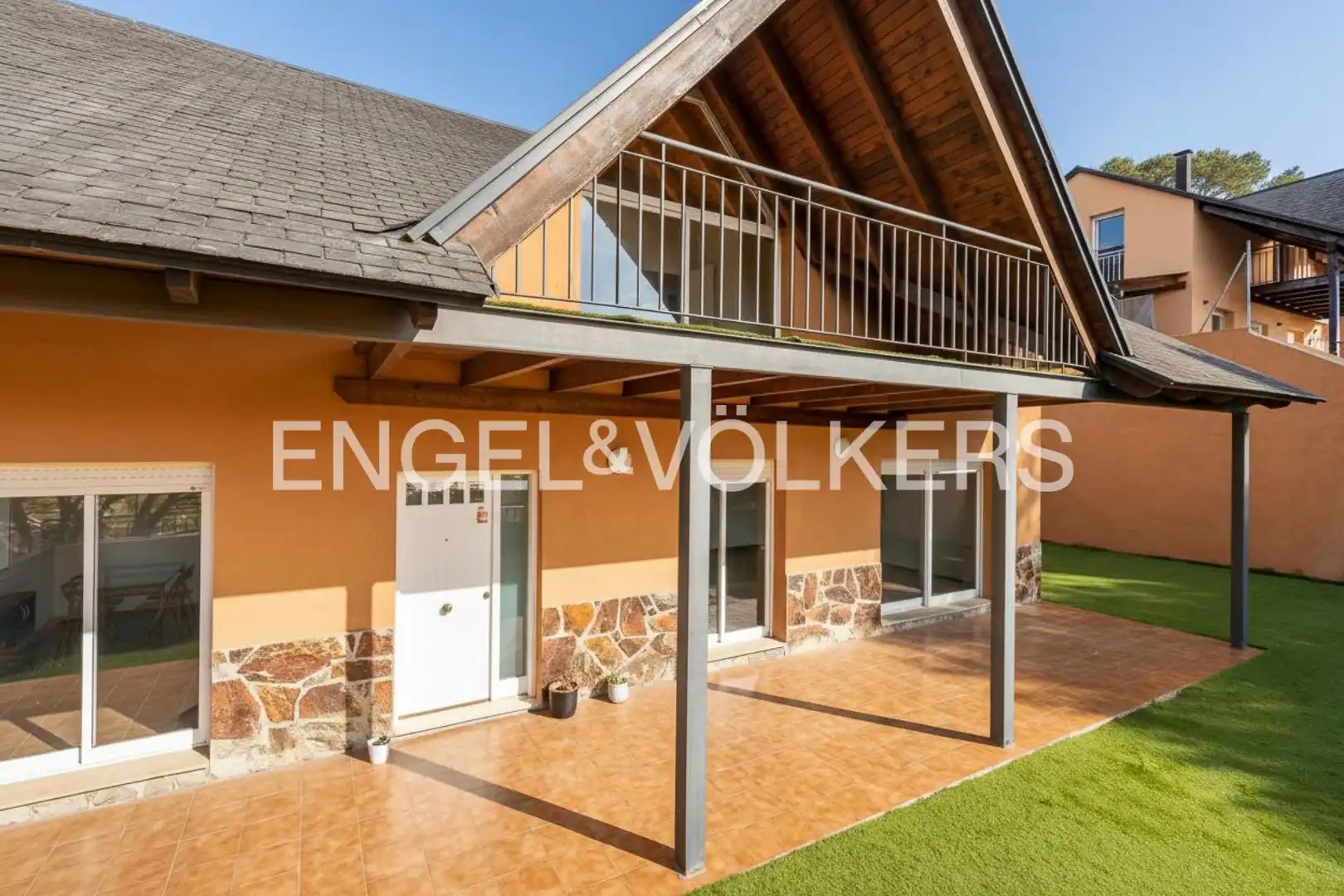 Terraza de Casa o chalet en venta en Vallirana con Calefacción, Jardín privado y Parquet