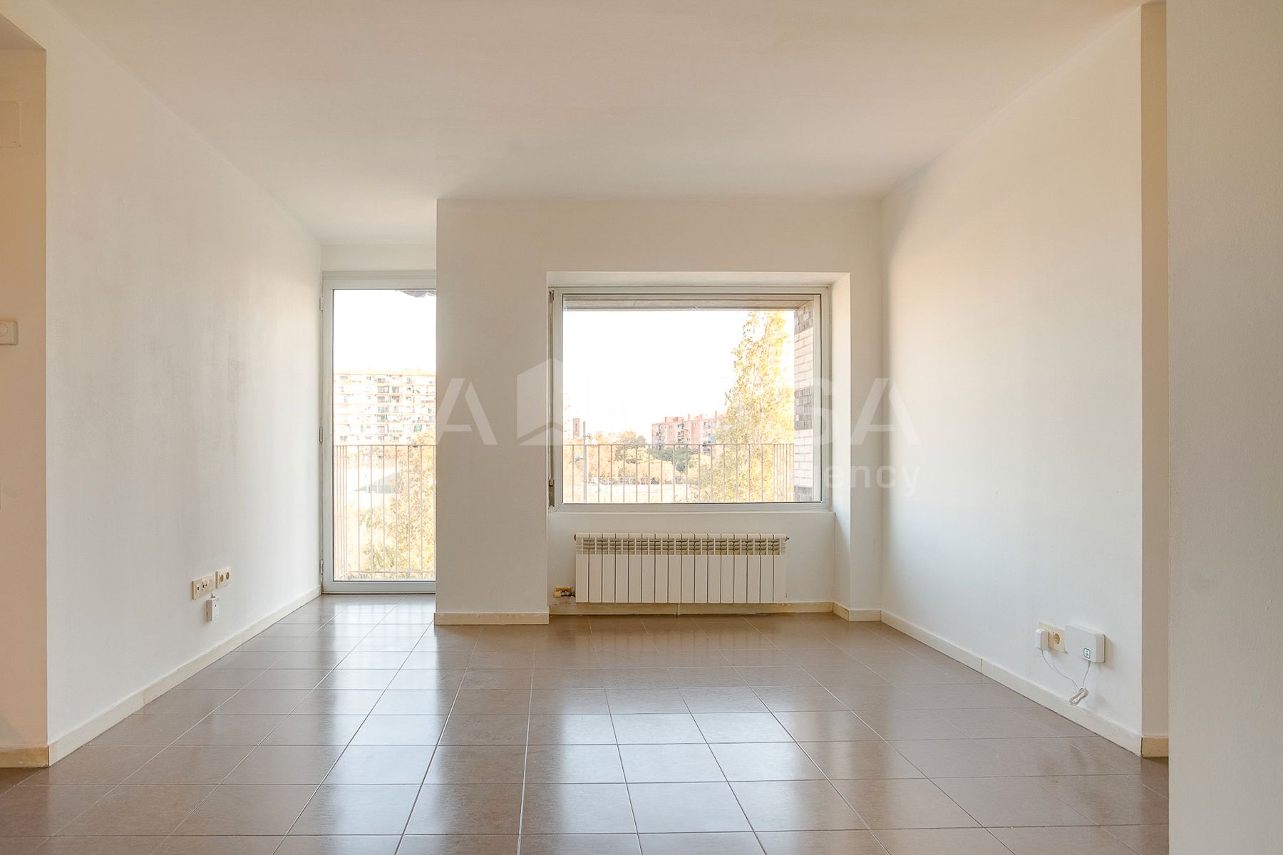 Sala d'estar de Pis en venda en Sant Adrià de Besòs amb Calefacció i Balcó