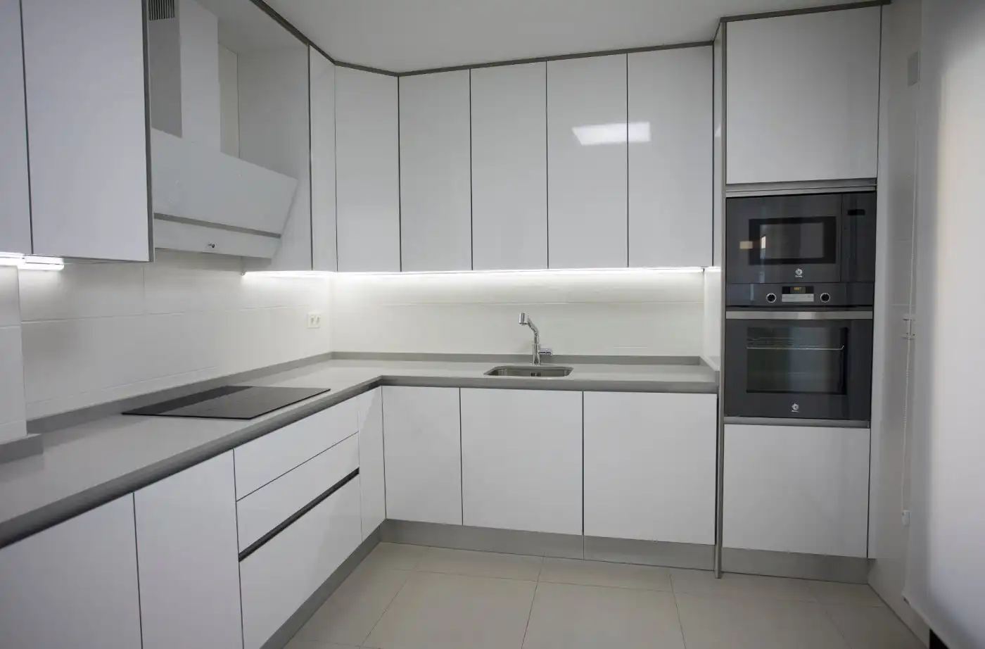 Kitchen of Houses for sale in Elche / Elx  with Air Conditioner, Heating and Private garden