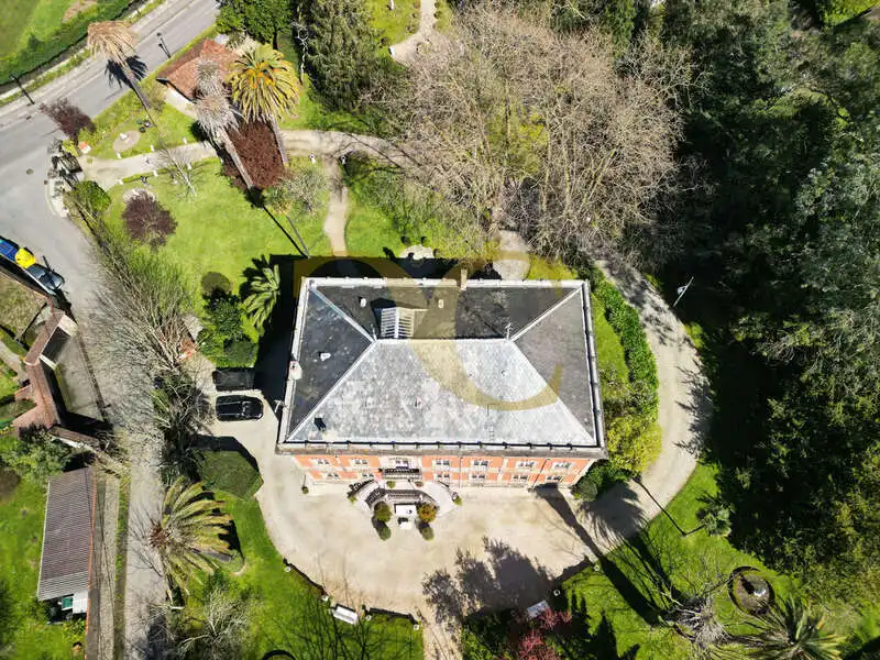 Vista exterior de Casa o xalet en venda en Gijón  amb Calefacció, Jardí privat i Terrassa