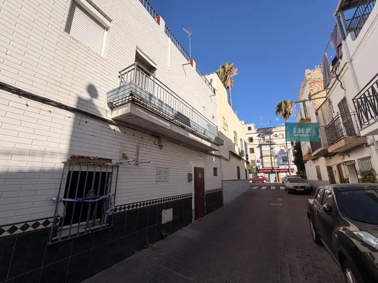 Vista exterior de Casa o xalet en venda en Sevilla amb Terrassa