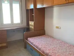 Schlafzimmer von Wohnung zur Miete in Jaén mit Klimaanlage, Möbliert und Ofen