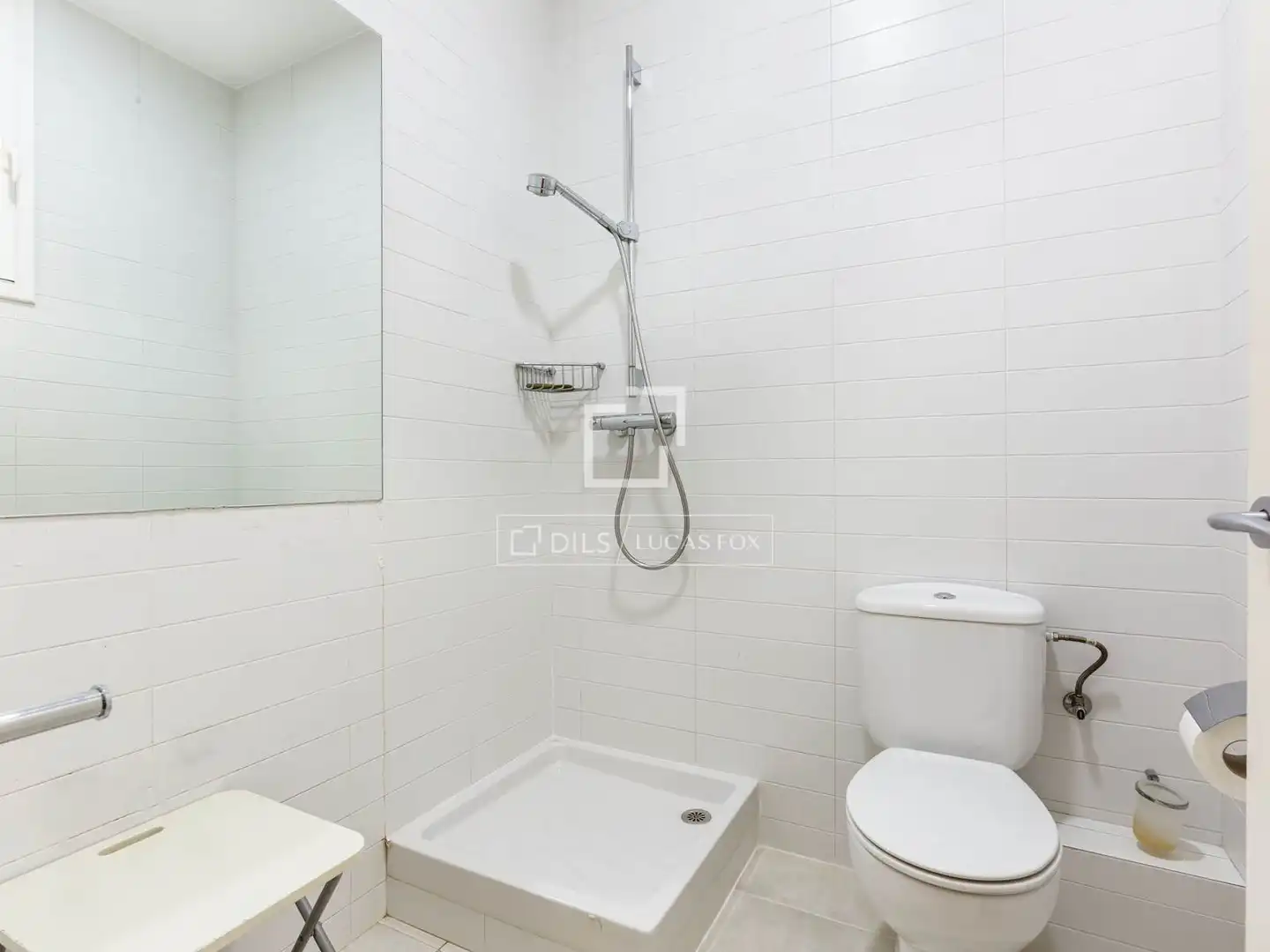 Bathroom of Flat for sale in Barcelona  with Air Conditioner, Heating and Terrace