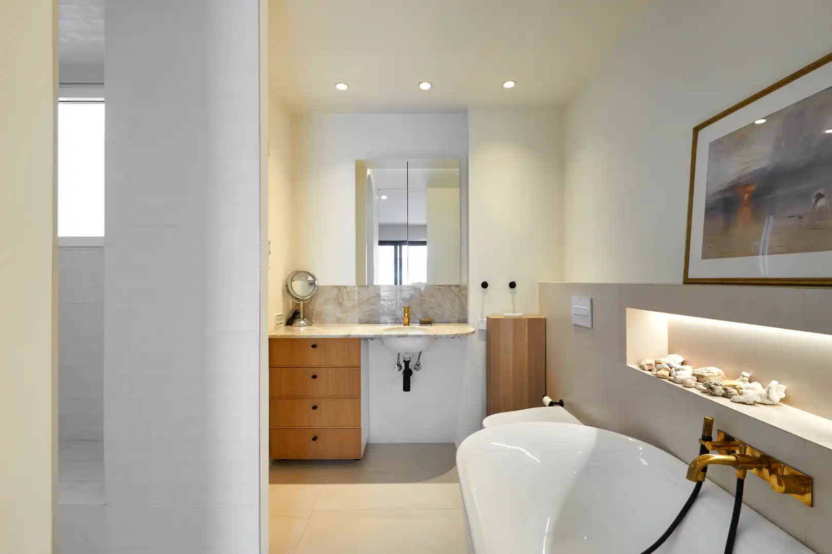 Badezimmer von Wohnung zum Verkauf in Barcelona mit Klimaanlage, Heizung und Parkett