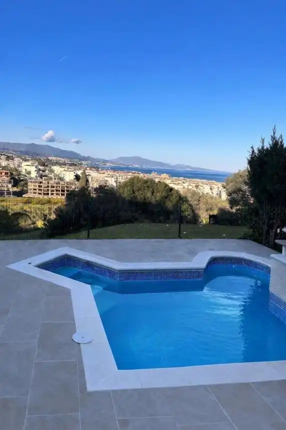 Villa avec piscine à vendre à La Duquesa, imagen 4