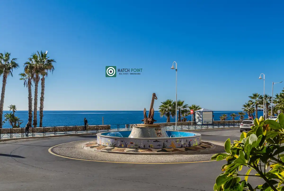 Vista exterior de Apartamento de alquiler en Almuñécar con Amueblado