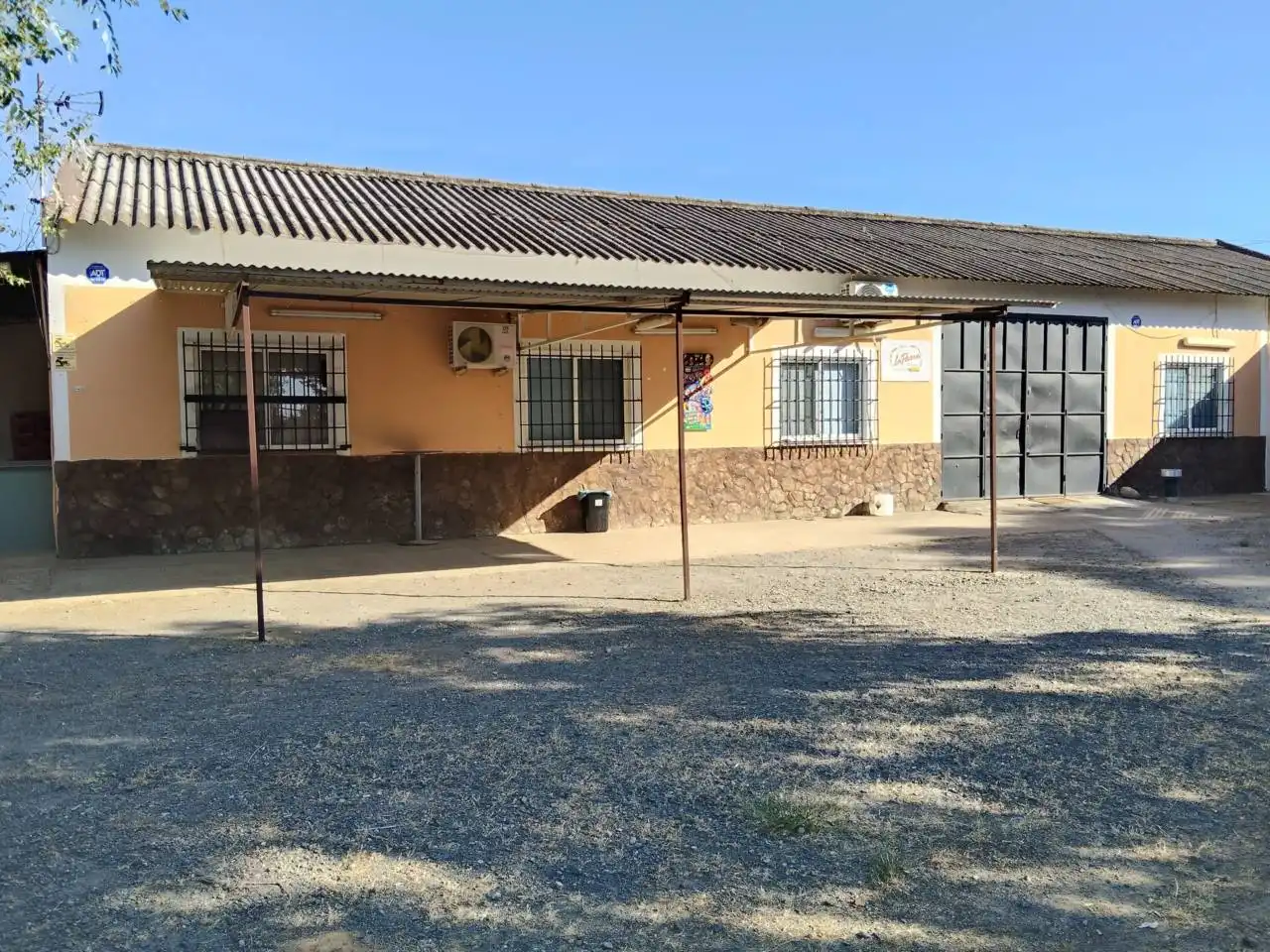 Exterior view of Houses for sale in Carmona  with Private garden and Terrace