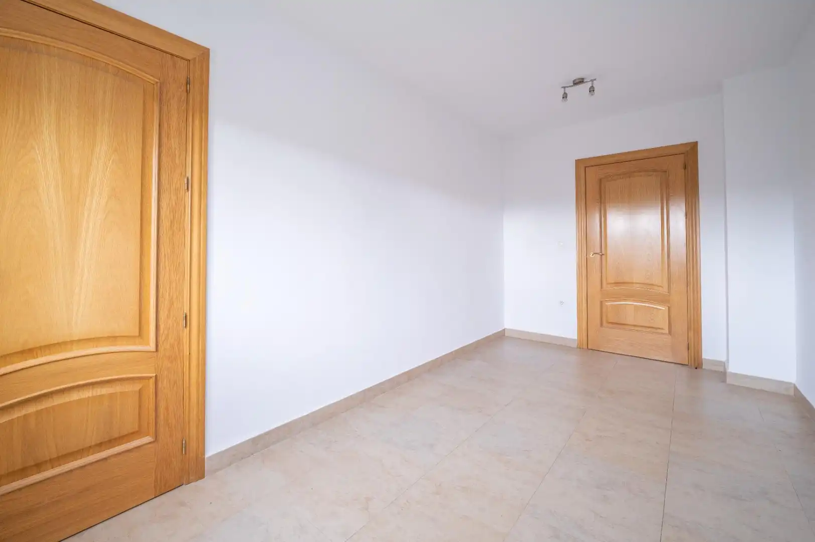 Piso en venta en Granada con Aire acondicionado y Calefacción