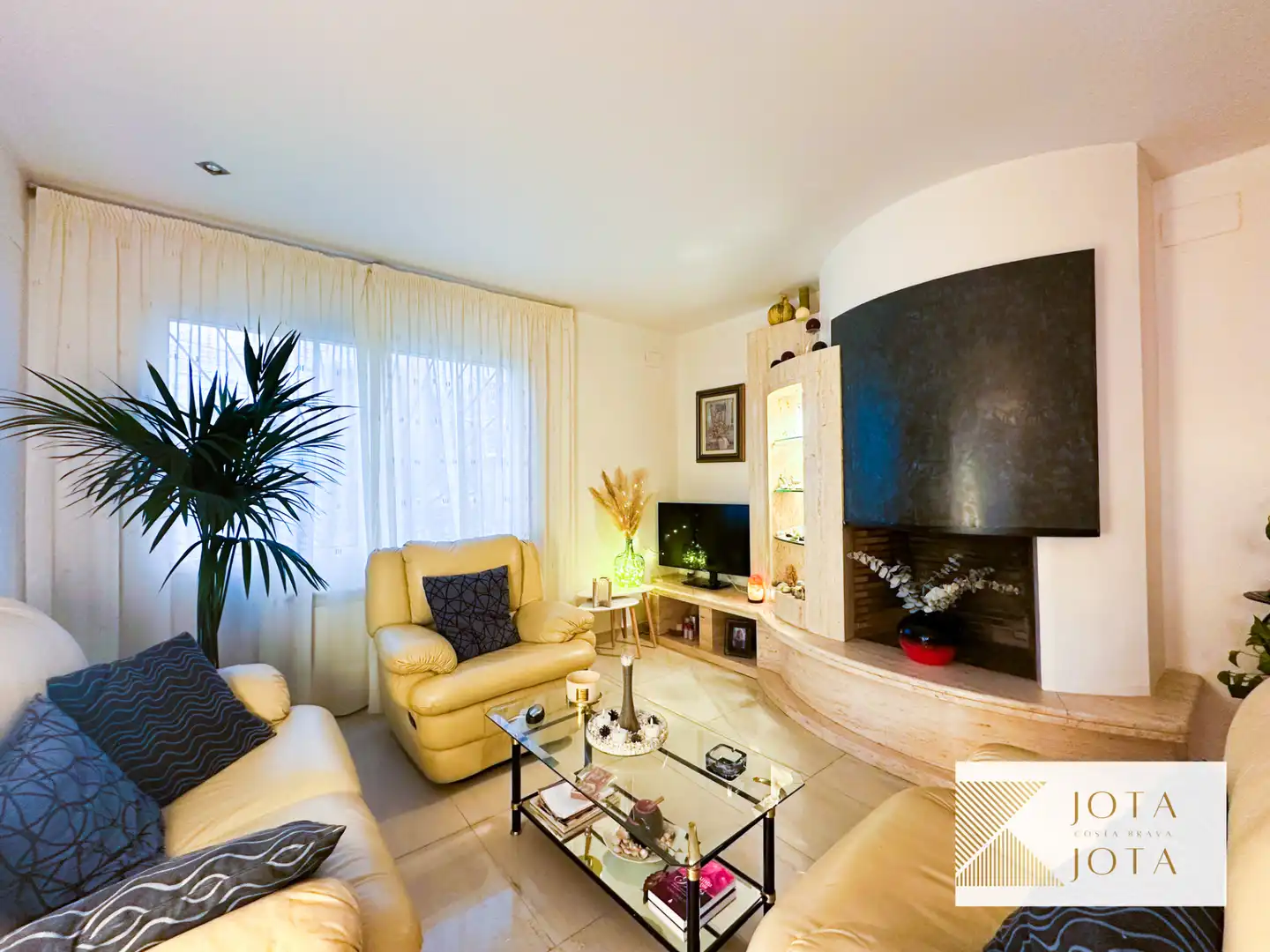 Casa con piscina en venta en Lloret Verd - Els Pinars, imagen 7