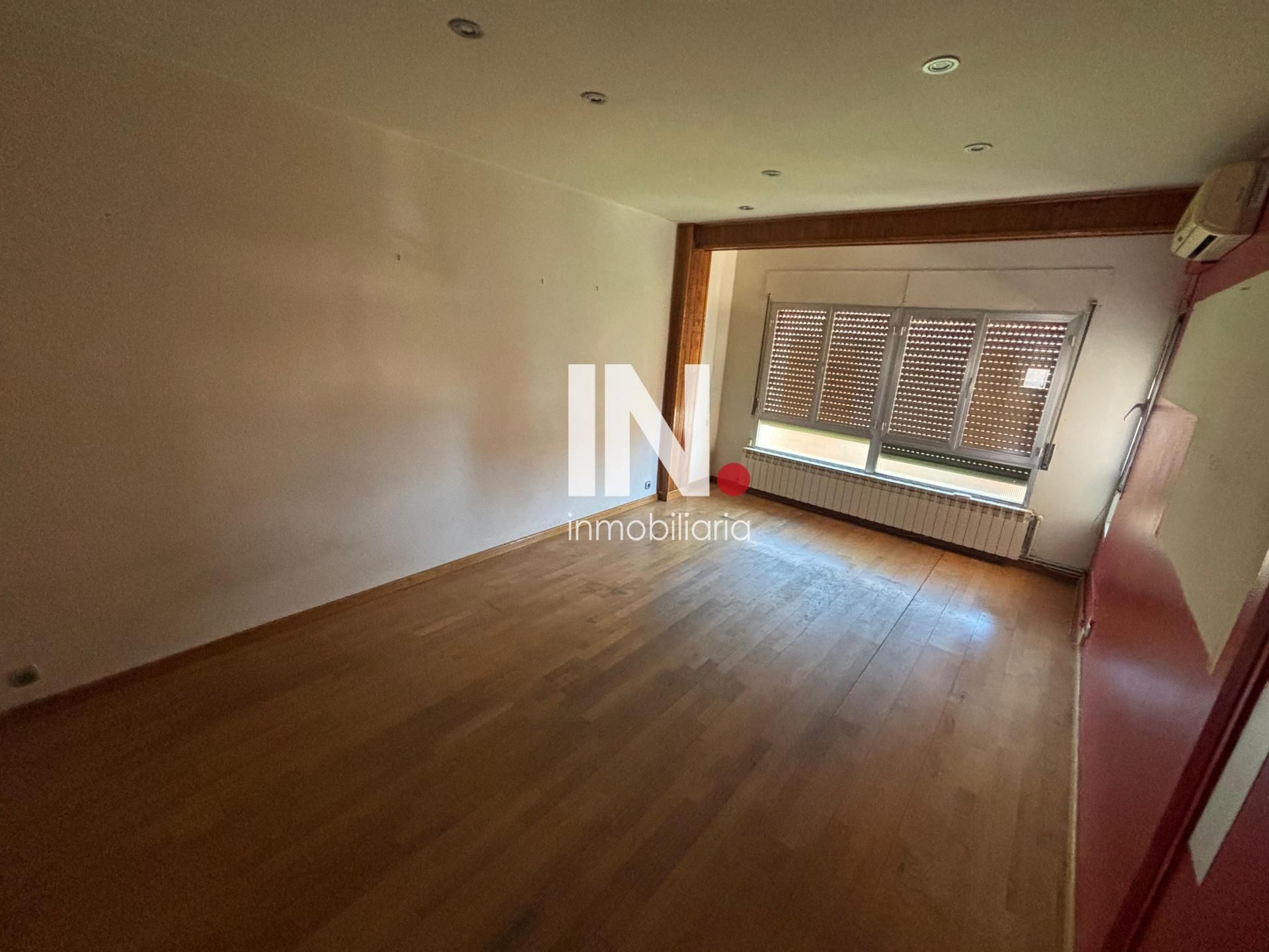 Living room of Flat for sale in Alguaire  with Heating