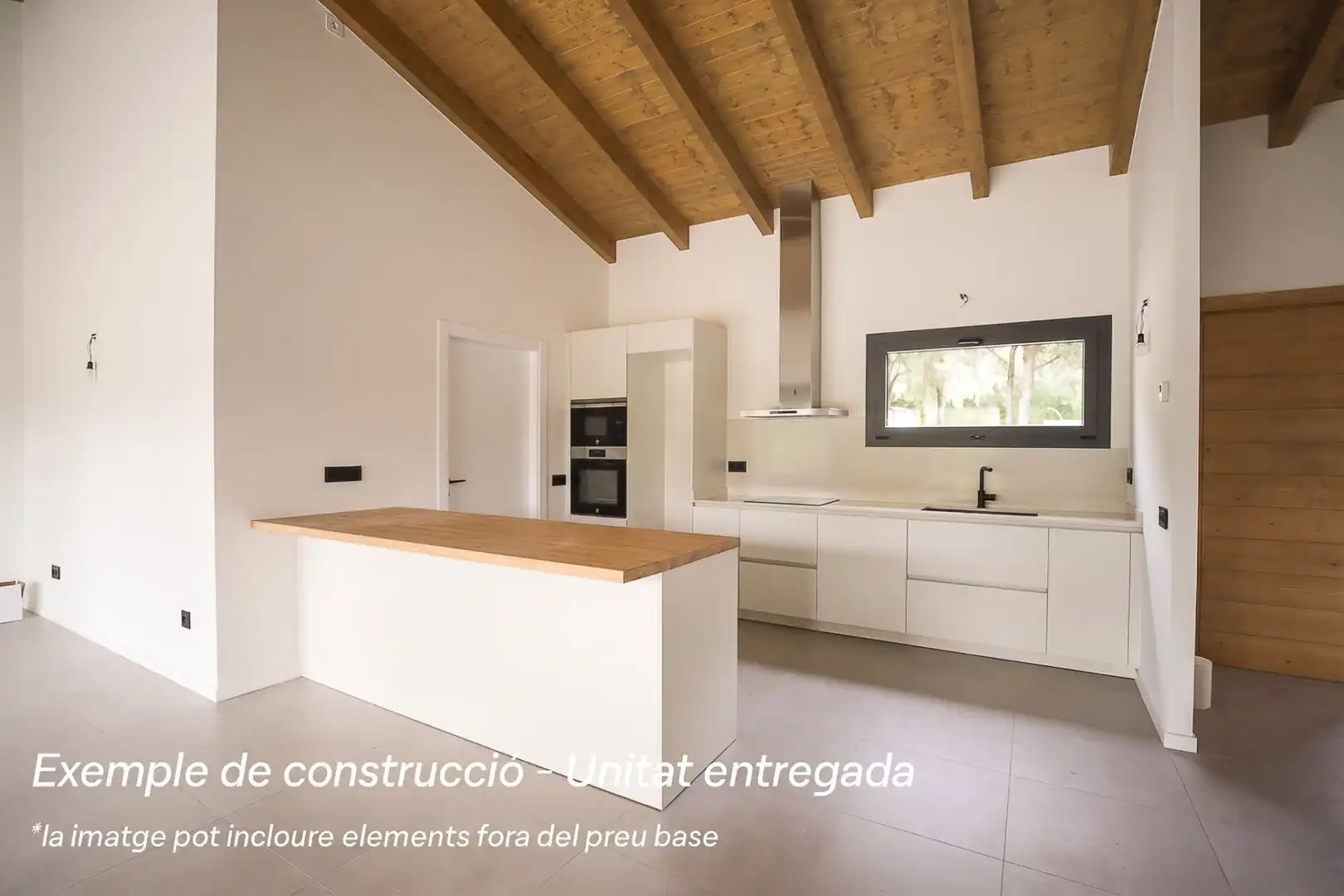 Cuina de Casa o xalet en venda en Seva amb Calefacció i Traster