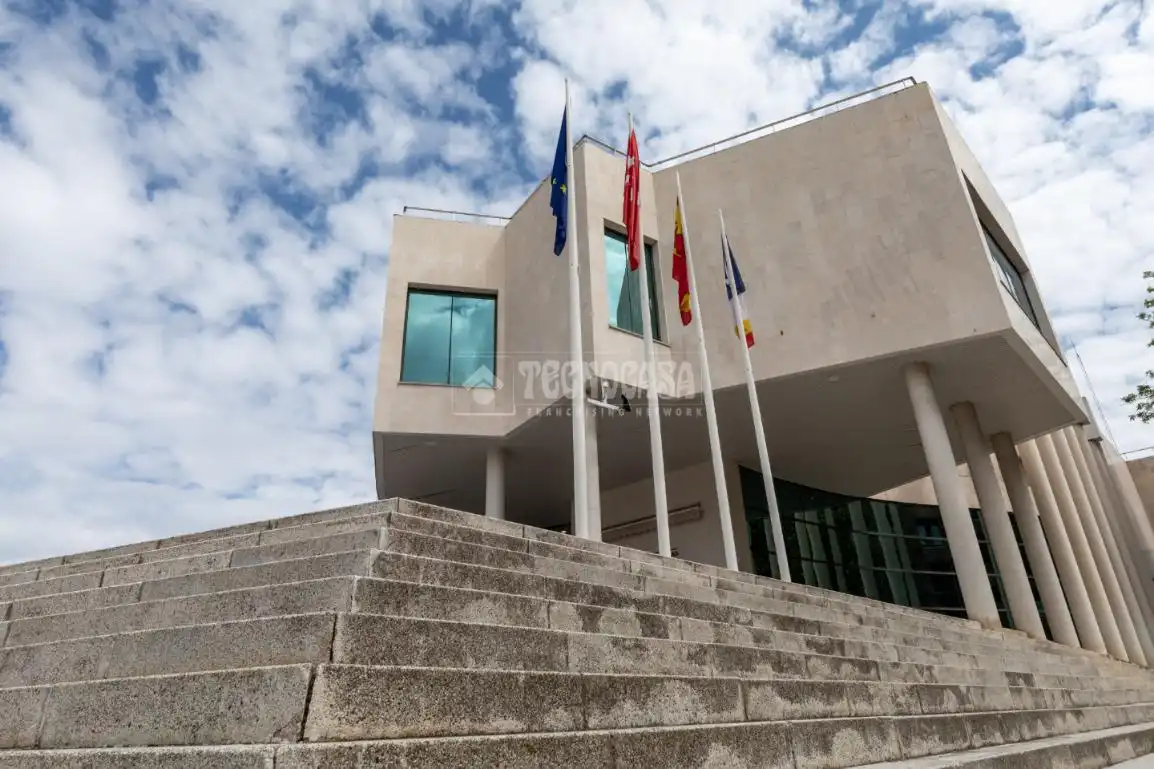 Außenansicht von Wohnung zum Verkauf in Las Rozas de Madrid mit Klimaanlage und Heizung