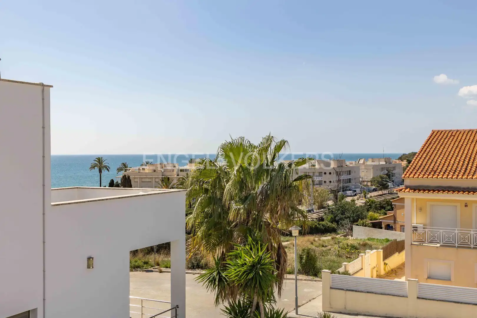 Exterior view of Houses for sale in El Vendrell  with Heating, Private garden and Terrace