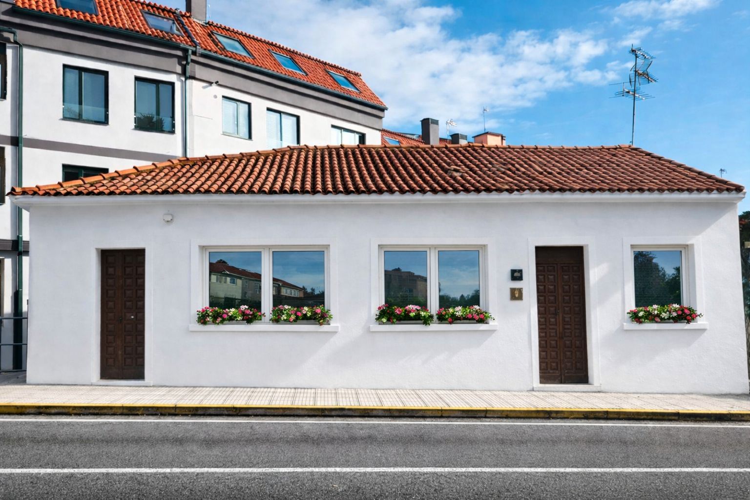 Vista exterior de Casa o xalet en venda en Boiro amb Moblat