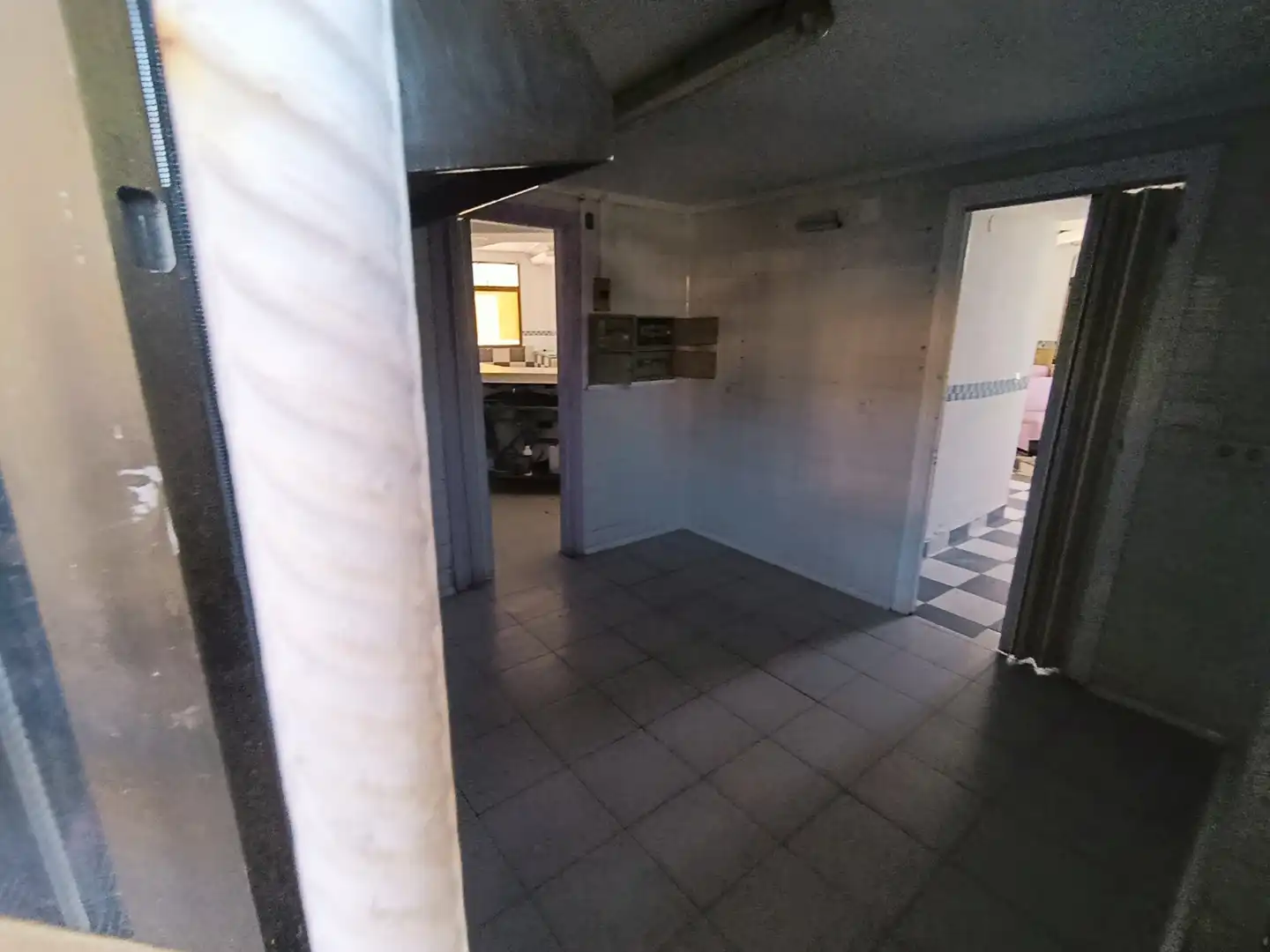 Locale commerciale in vendita a Calle Luis de Toro, imagen 43