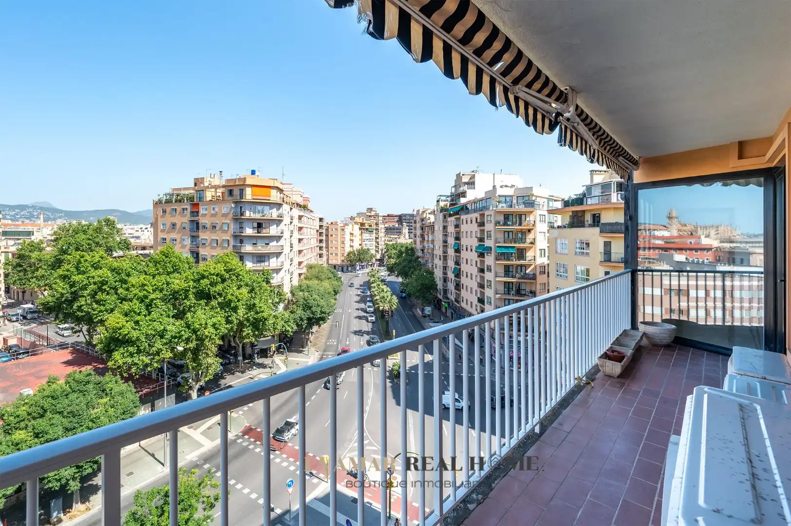 Exterior view of Flat for sale in  Palma de Mallorca  with Air Conditioner, Terrace and Alarm