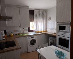 Cuina de Pis en venda en Herencia amb Calefacció i Terrassa