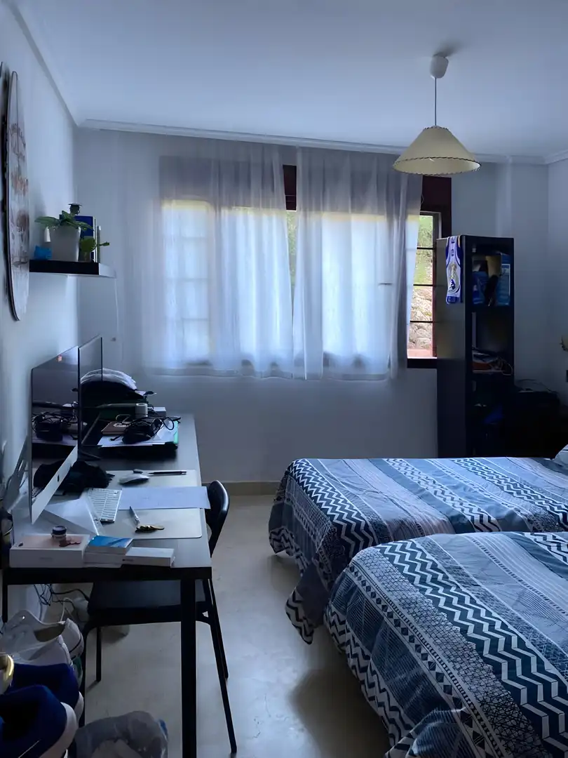 Schlafzimmer von Erdgeschoss zum Verkauf in Marbella mit Klimaanlage, Heizung und Terrasse