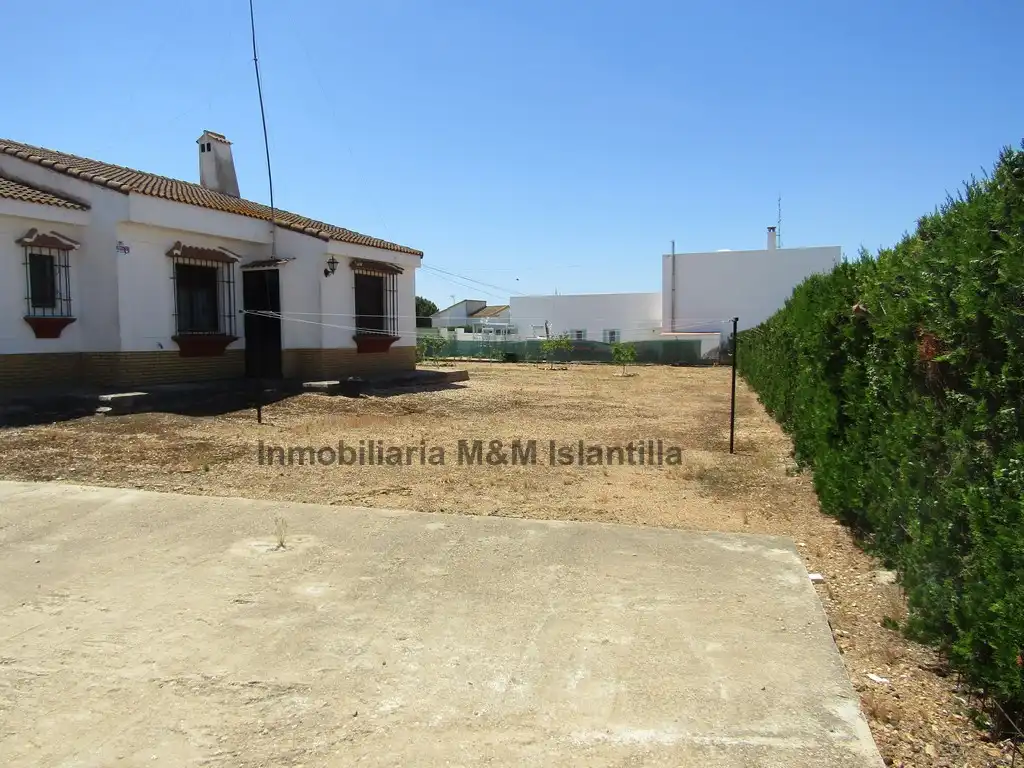 Casa o chalet en venta en Ayamonte con Jardín privado, Terraza y Amueblado