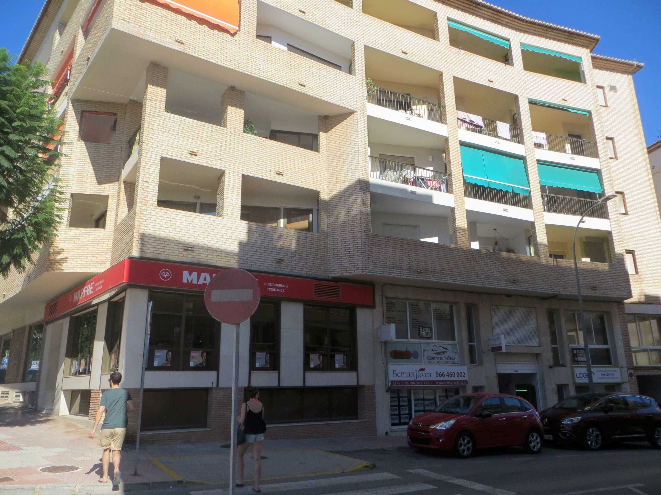 Vista exterior de Garatge en venda en Jávea / Xàbia