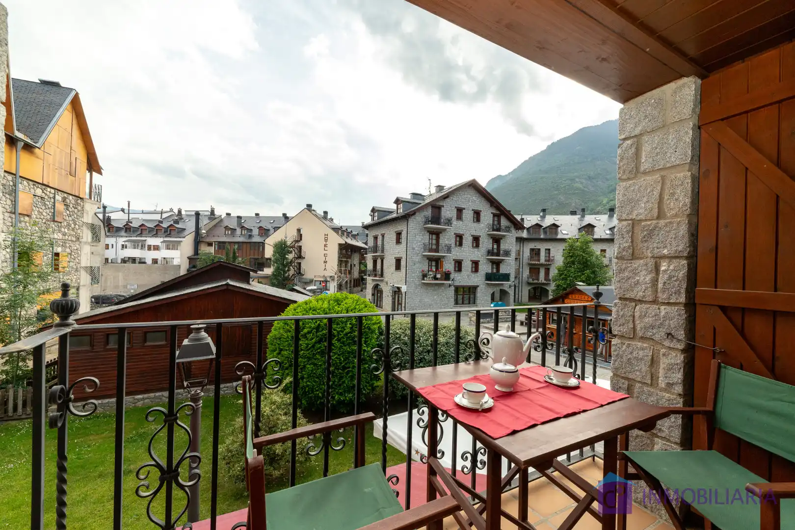 Terrasse von Wohnung zum Verkauf in Benasque mit Heizung, Parkett und Terrasse