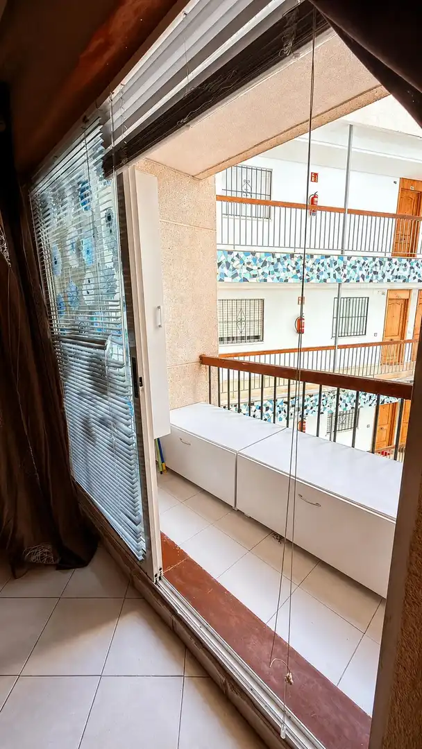 Terraza de Estudio en venta en Torrevieja con Terraza y Piscina comunitaria