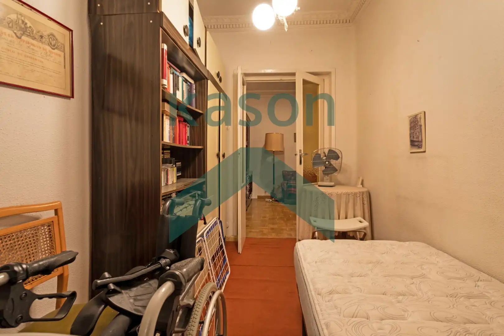 Habitación de Apartamento en venta en Madrid con Calefacción