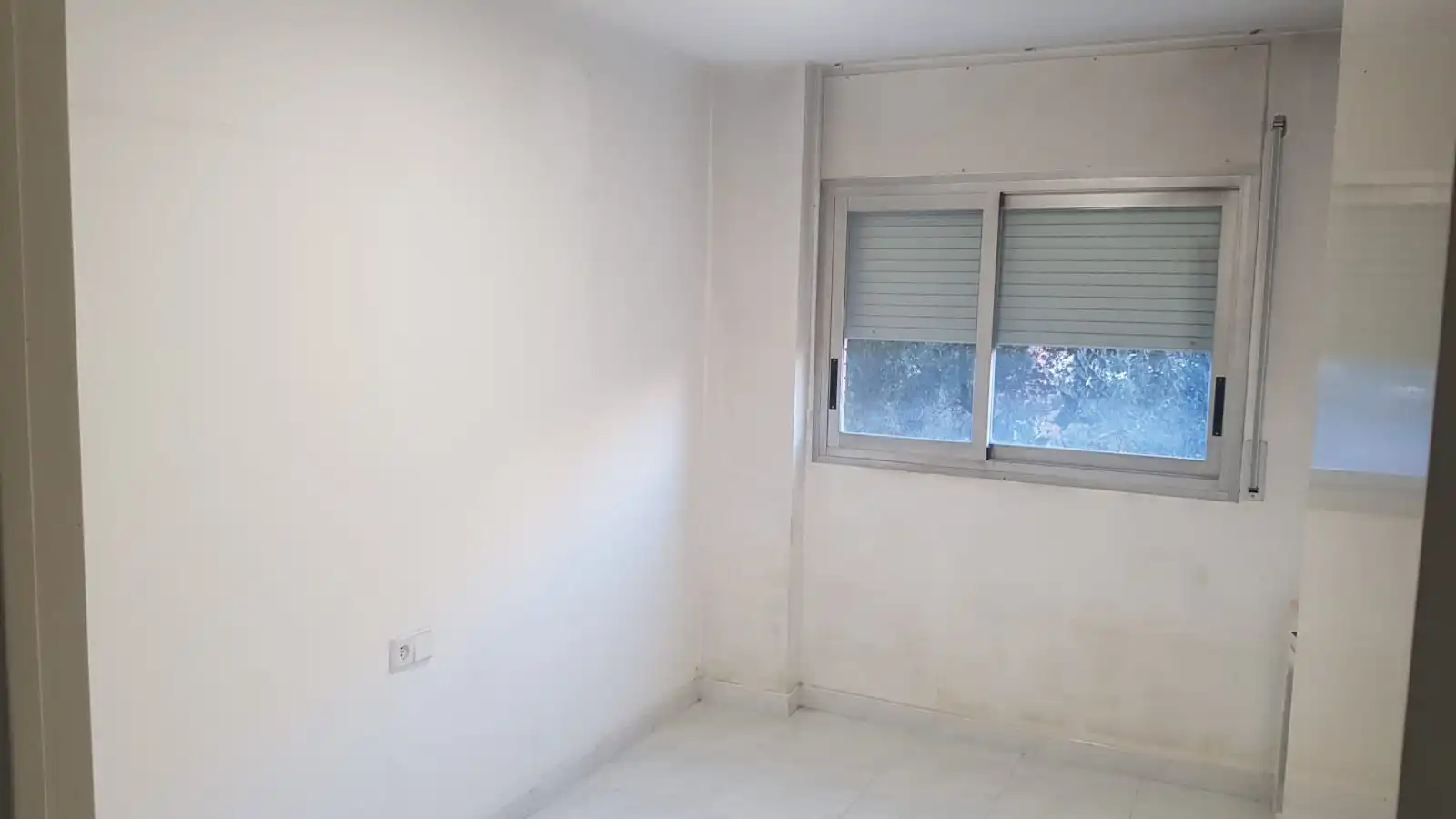 Habitación de Piso en venta en Girona con Calefacción, Terraza y Horno