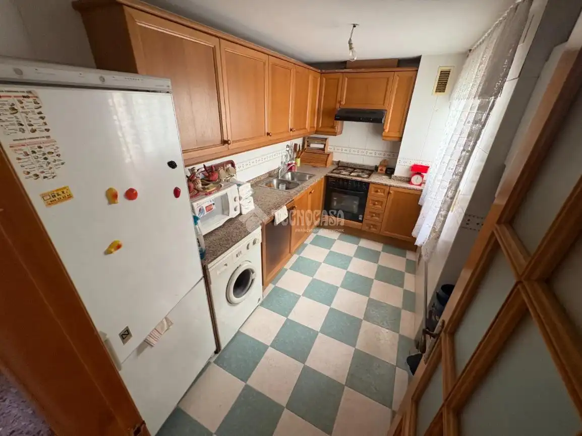 Cocina de Piso en venta en Burjassot con Balcón
