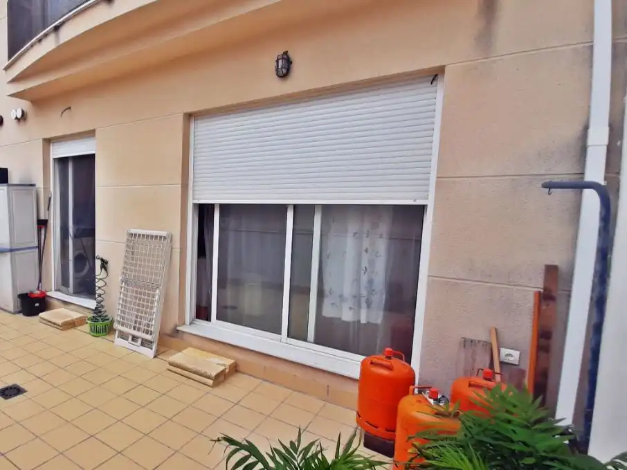 Casa adosada en venda en Carcaixent amb Forn, Rentadora i Microones