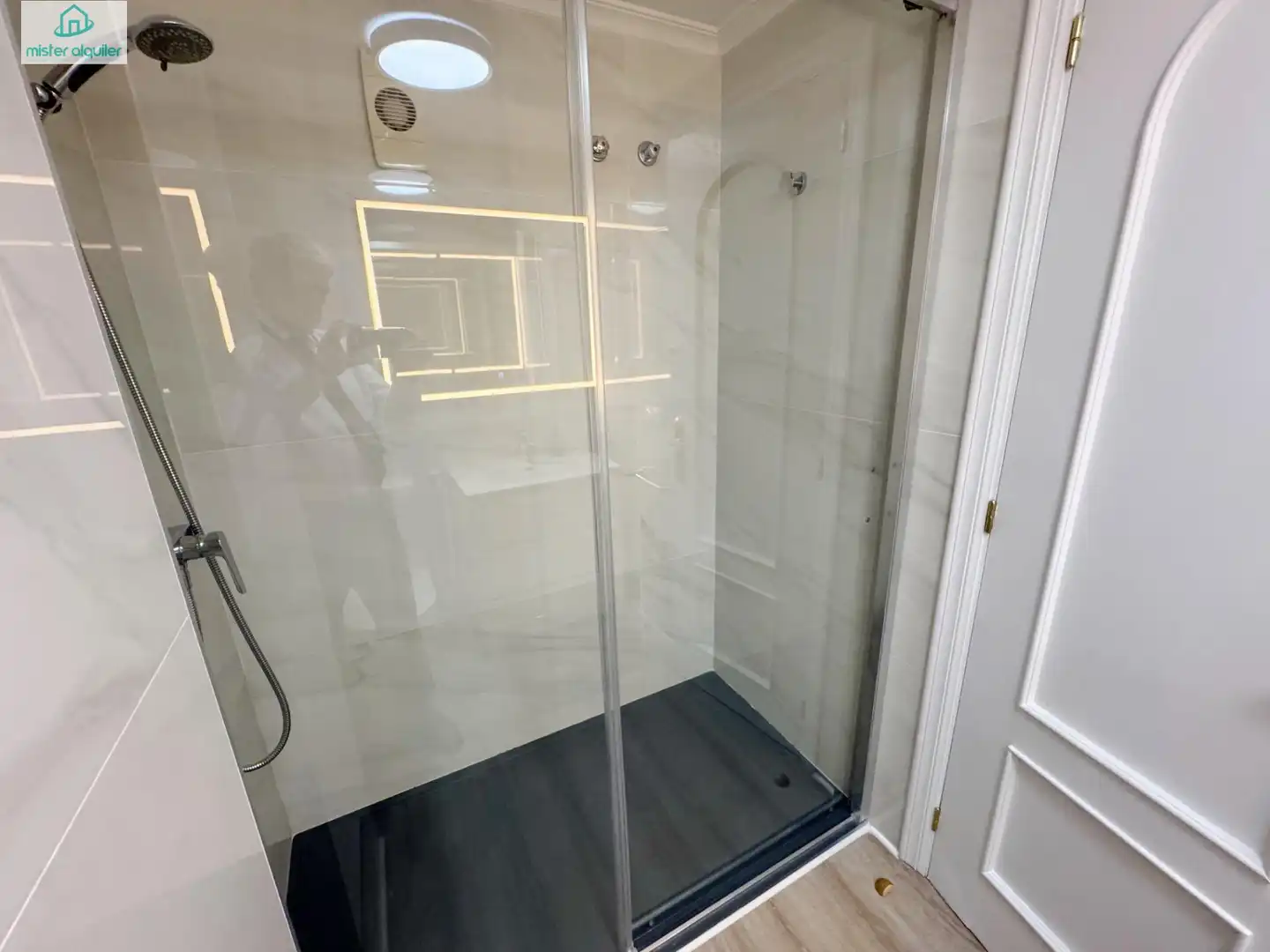 Appartement compact avec terrasse à louer à Calle COLON 12 B, imagen 17