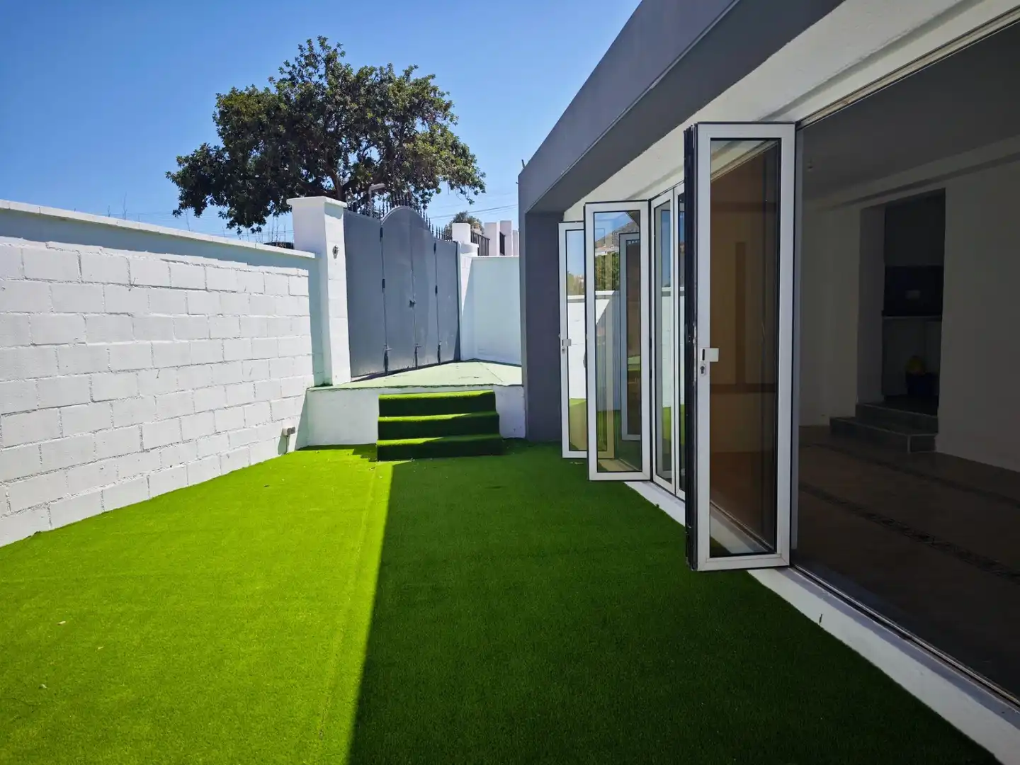 Chalet con piscina en venta en Calle a, imagen 6