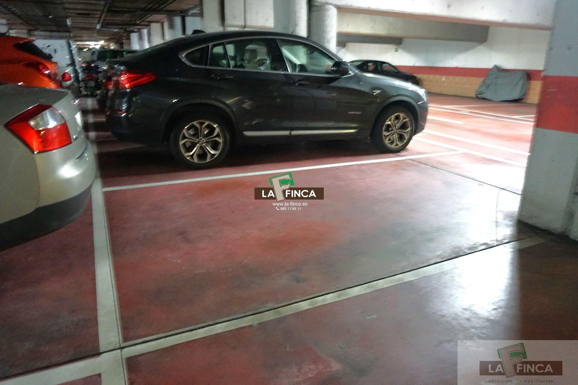 Parking of Garage for sale in Oviedo 