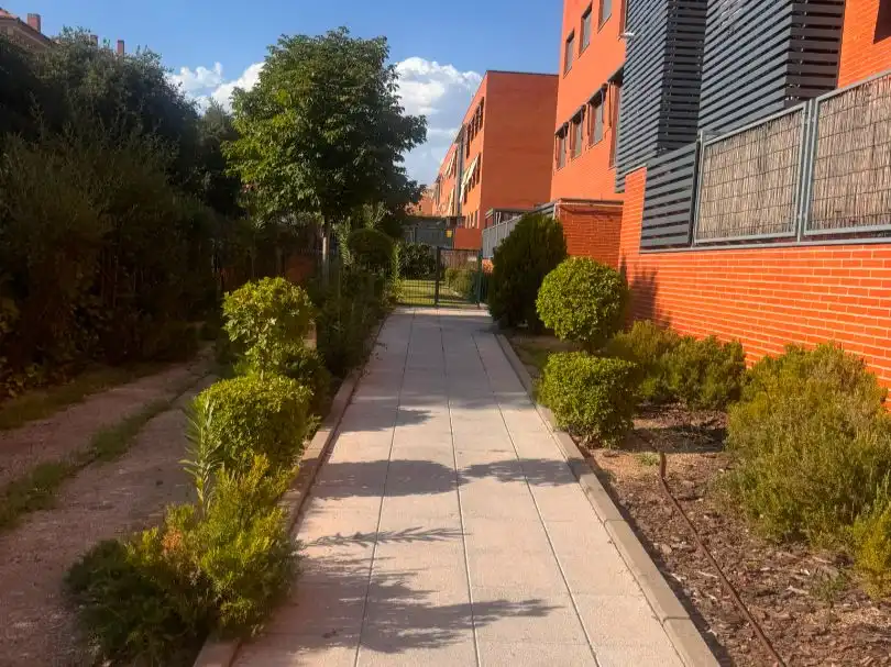 Vista exterior de Traster de lloguer en Zona Europa