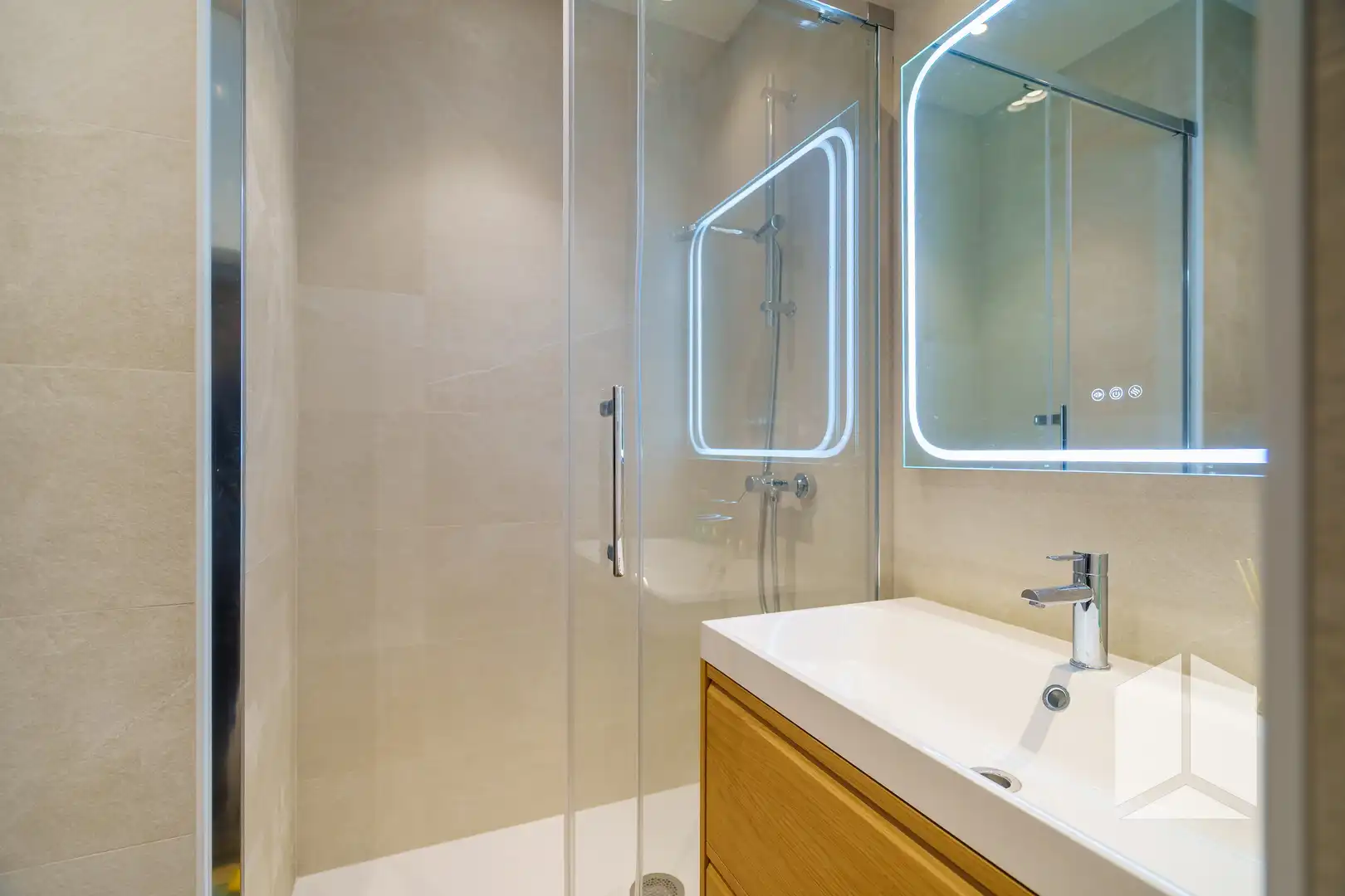 Bathroom of Lofts for sale in Castelldefels  with Air Conditioner and Balcony